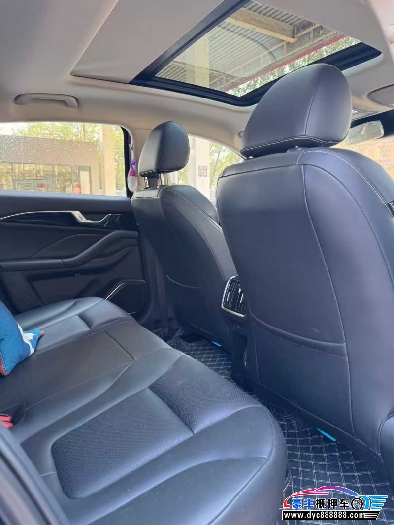 23年奔腾B70轿车抵押车出售