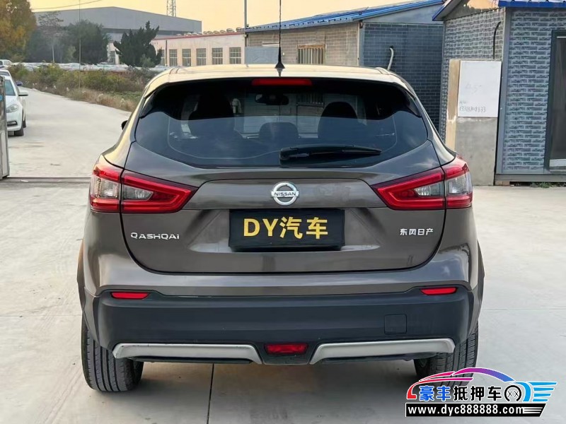 22年日产逍客轿车抵押车出售