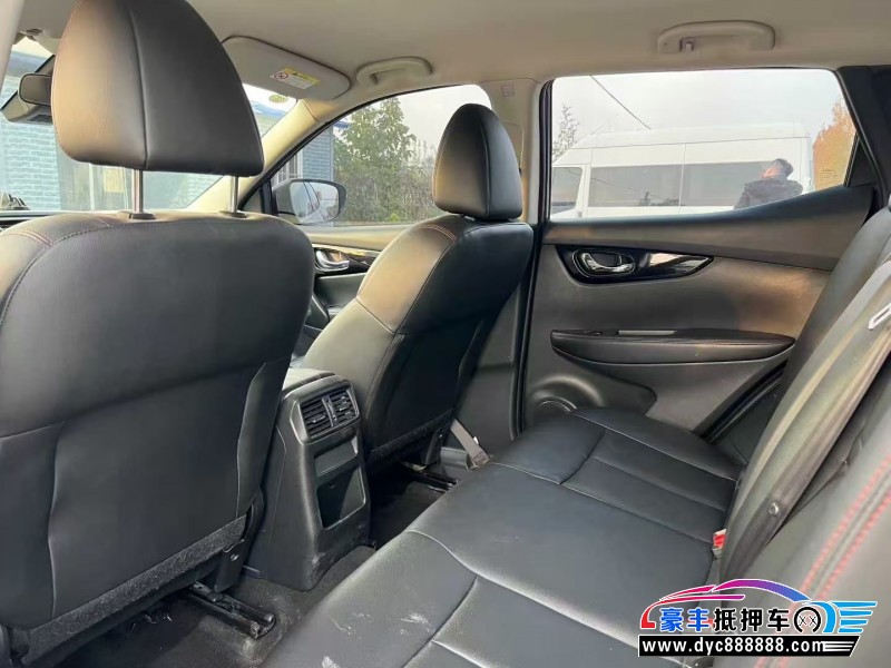 22年日产逍客轿车抵押车出售