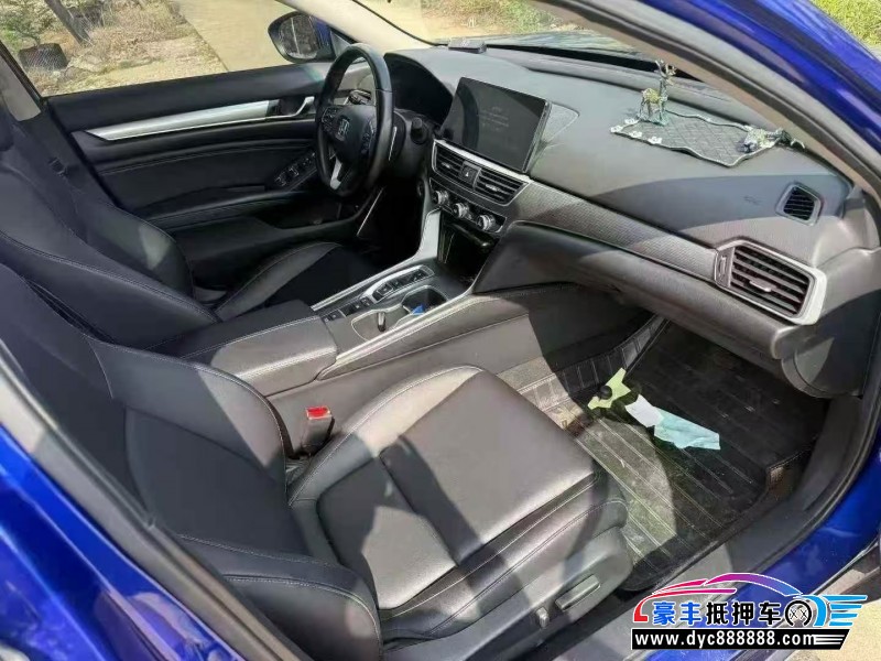 22年本田雅阁轿车抵押车出售