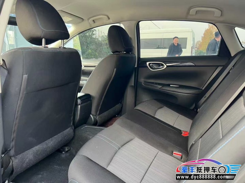 21年日产轩逸轿车抵押车出售