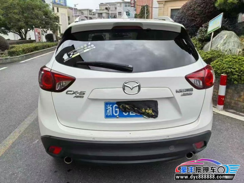 15年马自达CX-5轿车抵押车出售