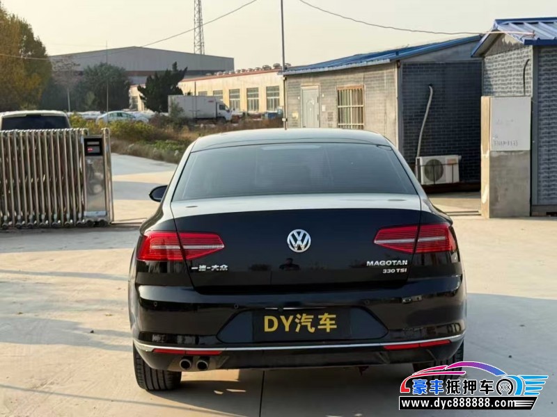 18年大众迈腾轿车抵押车出售