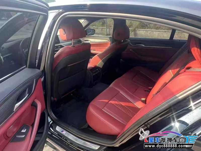 22年宝马5系轿车抵押车出售