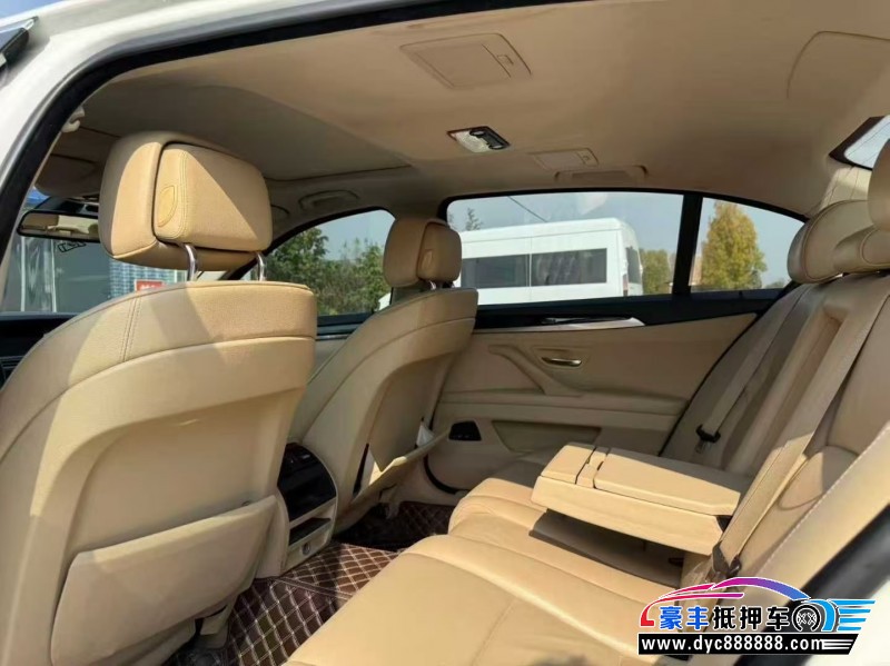 12年宝马5系轿车抵押车出售