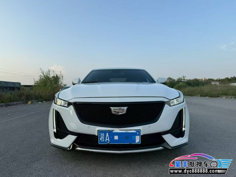 21年凯迪拉克CT5轿车抵押车出售