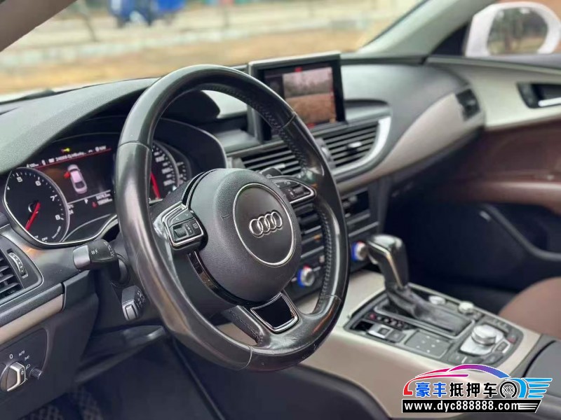 16年奥迪A7轿车抵押车出售