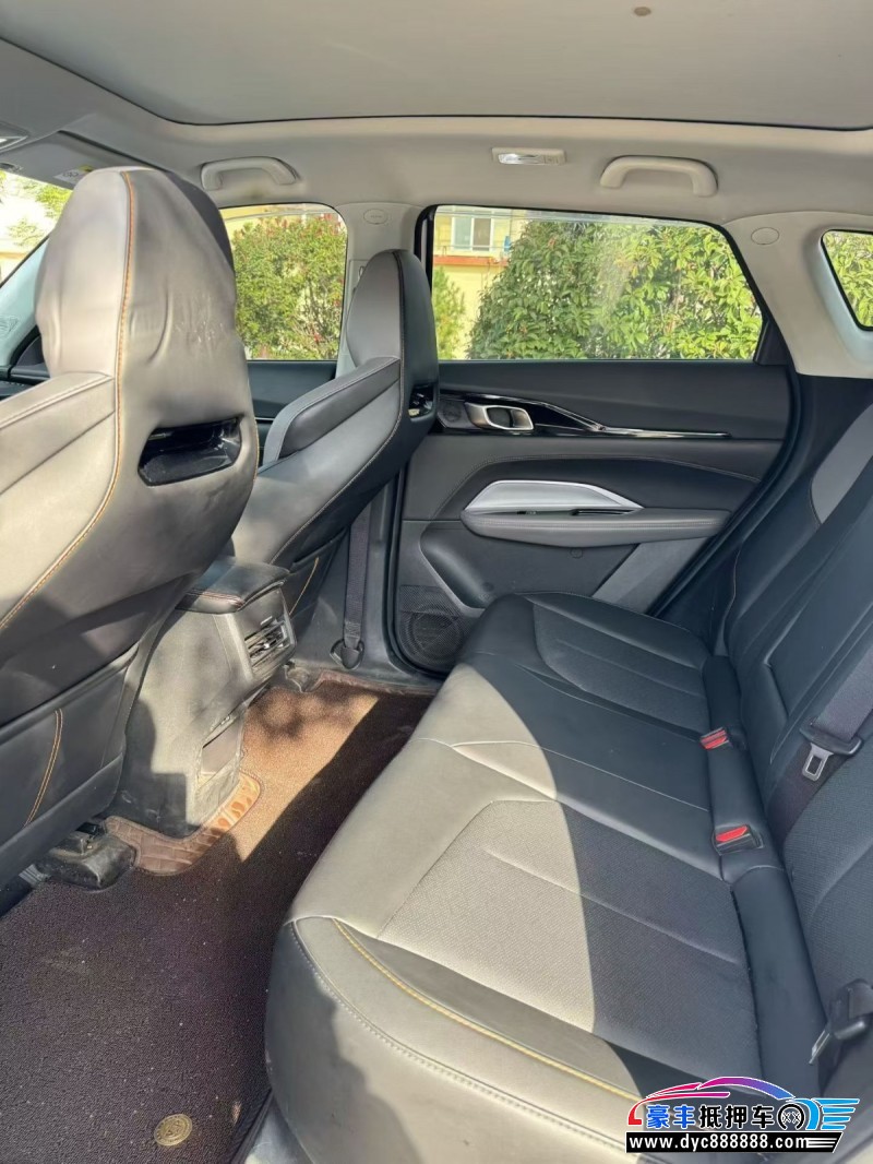 23年长安欧尚Z6轿车抵押车出售