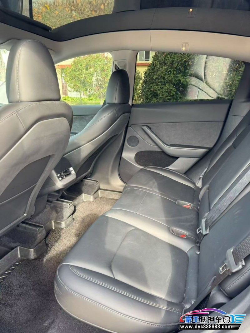 24年特斯拉Model Y轿车抵押车出售