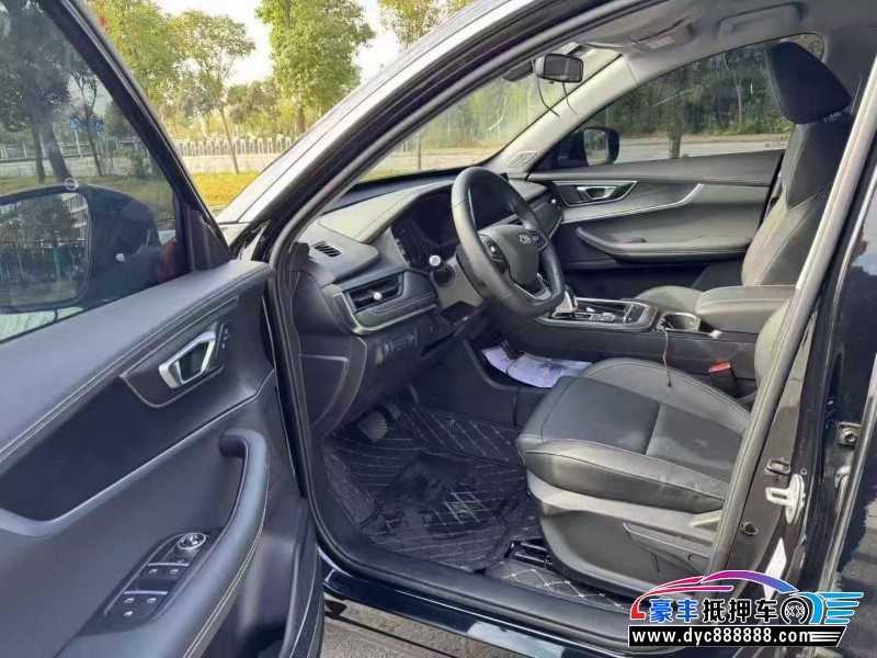 25年奇瑞瑞虎8轿车抵押车出售