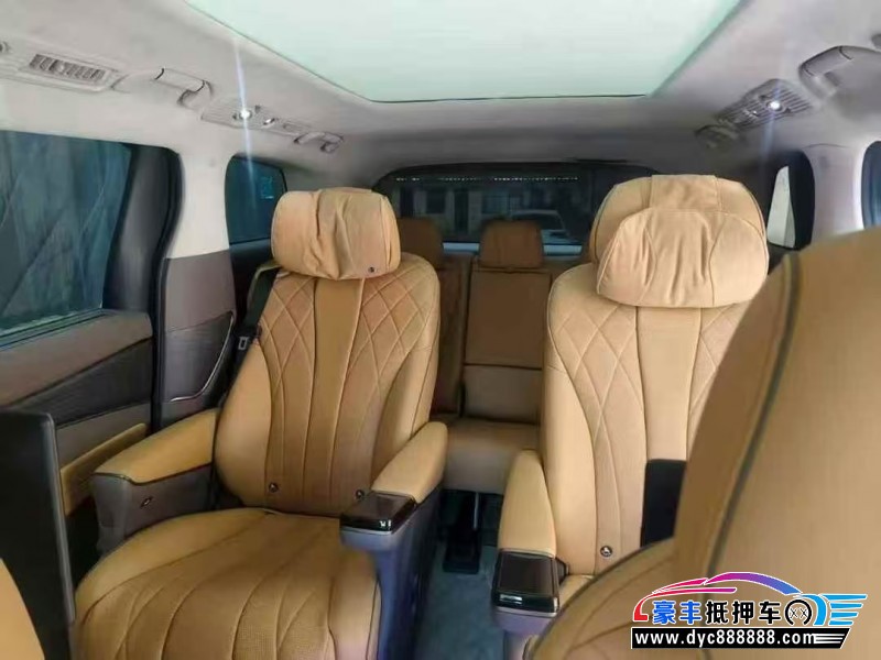 23年腾势D9轿车抵押车出售