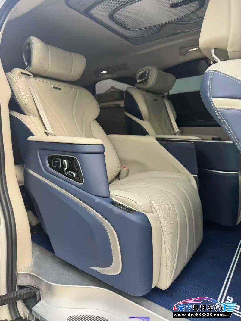 22年别克GL8轿车抵押车出售