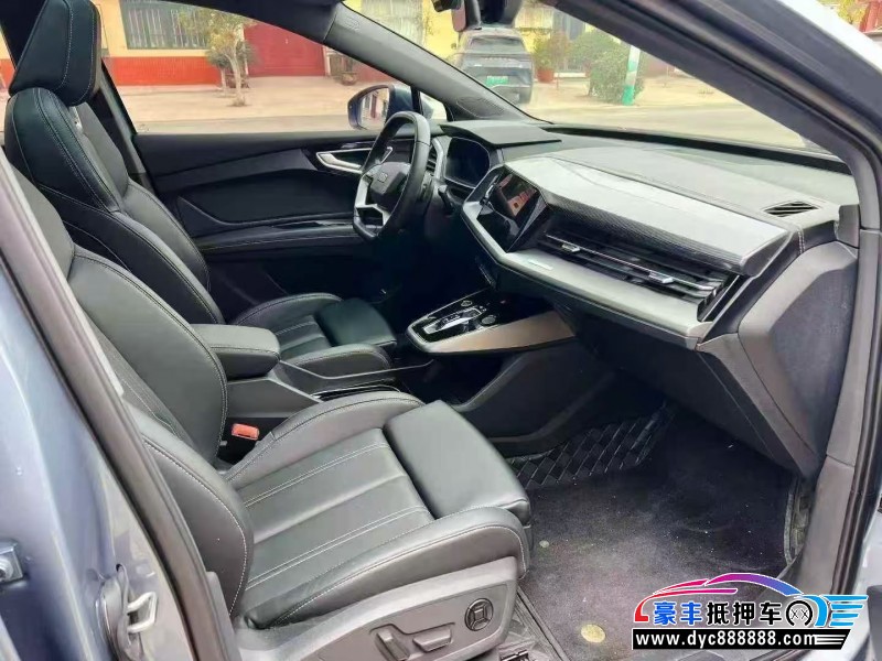 24年奥迪Q4轿车抵押车出售