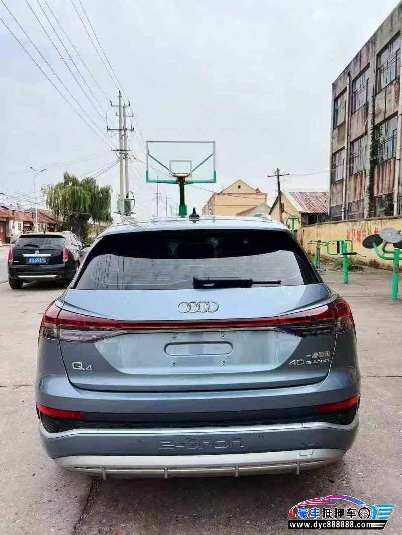 24年奥迪Q4轿车抵押车出售