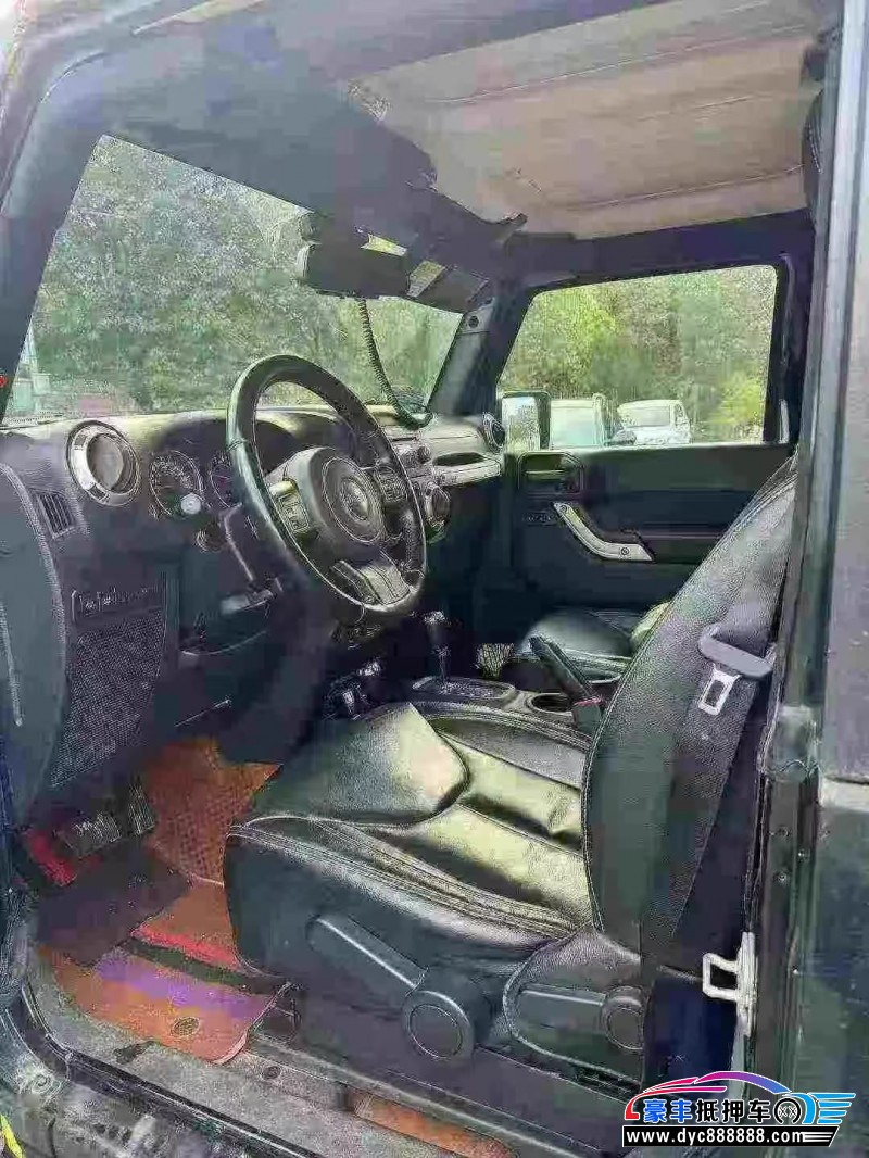 18年Jeep牧马人轿车抵押车出售