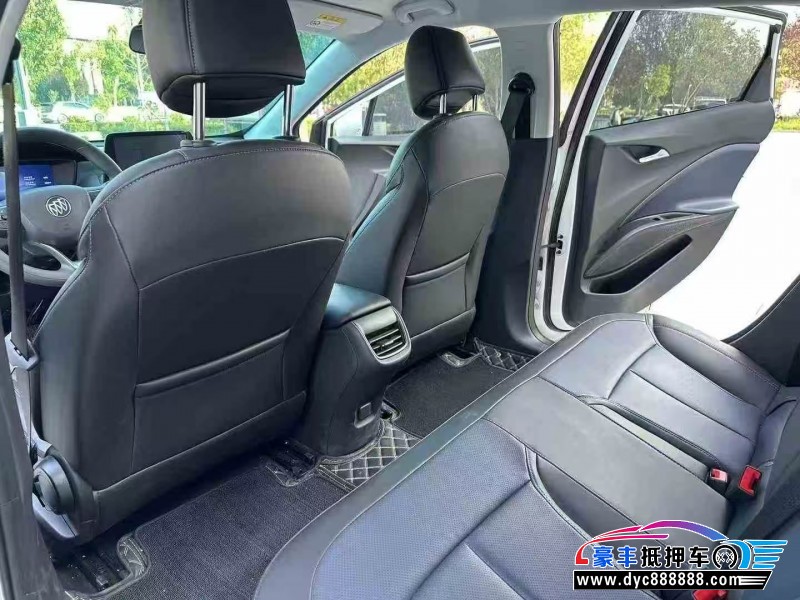 25年别克微蓝轿车抵押车出售