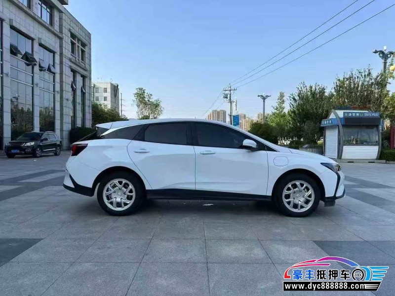 25年别克微蓝轿车抵押车出售