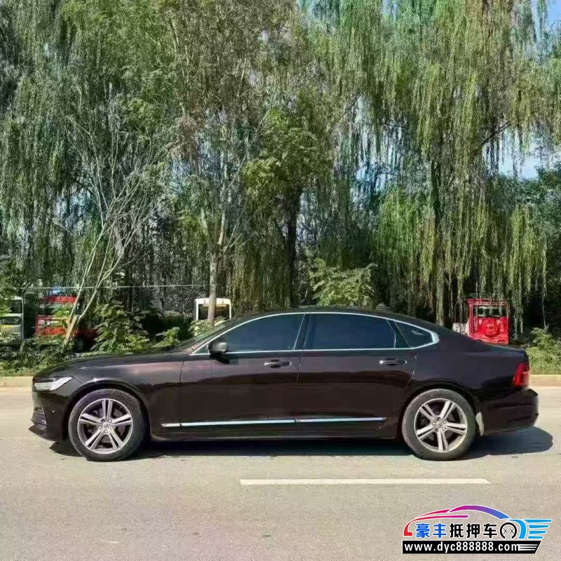 19年沃尔沃S90轿车抵押车出售
