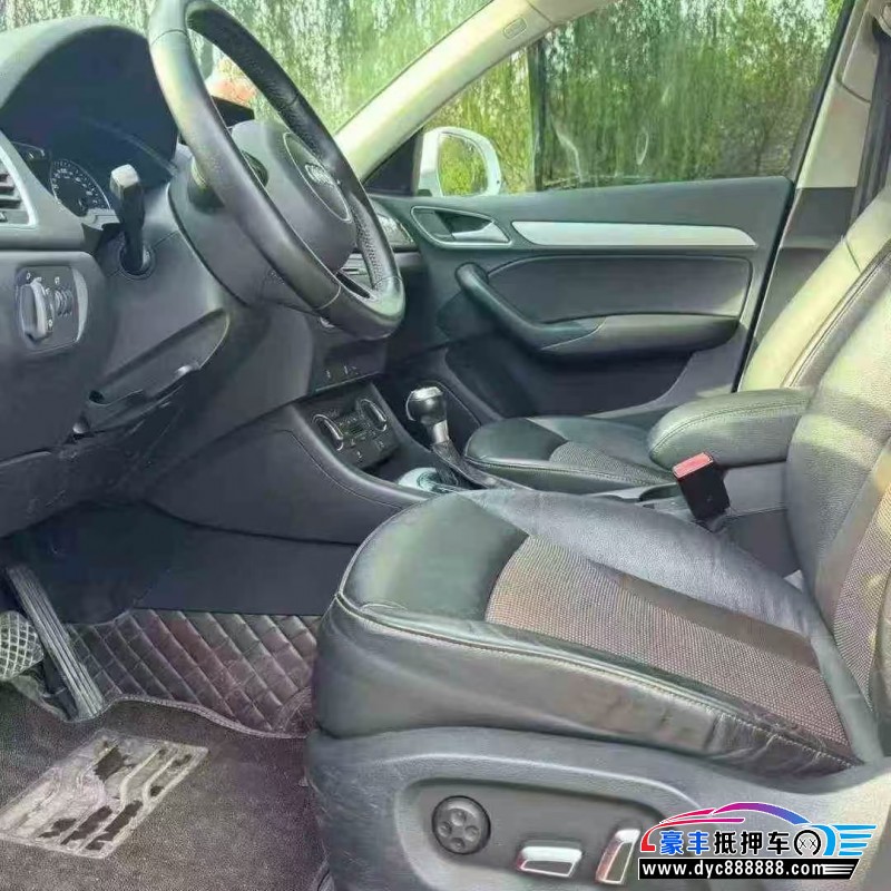 17年奥迪Q3轿车抵押车出售