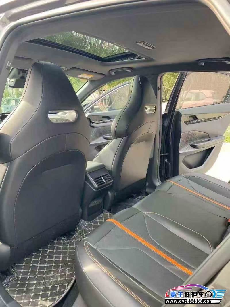 24年长安长安UNI轿车抵押车出售