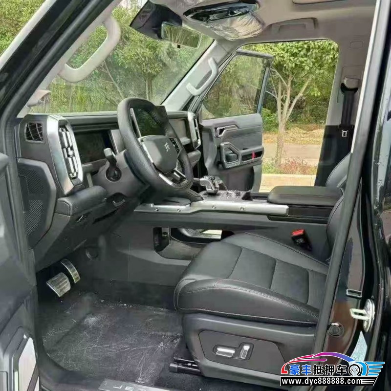 25年捷途山海T2轿车抵押车出售