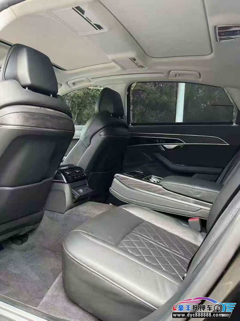 21年奥迪A8L轿车抵押车出售