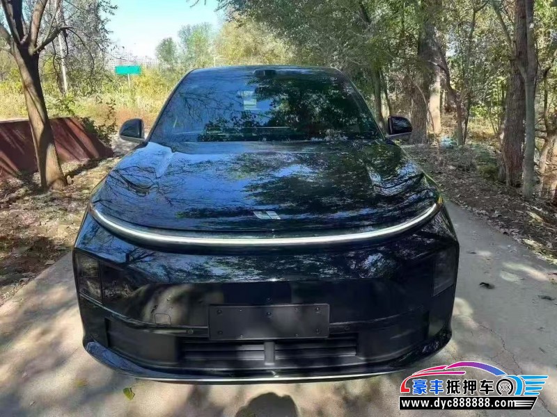 25年理想L7轿车抵押车出售