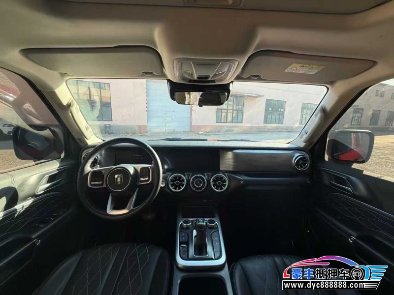 22年WEY坦克300轿车抵押车出售