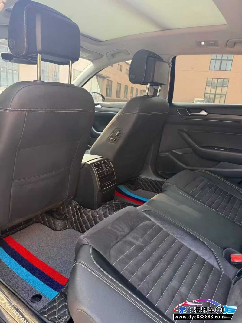 21年大众迈腾轿车抵押车出售