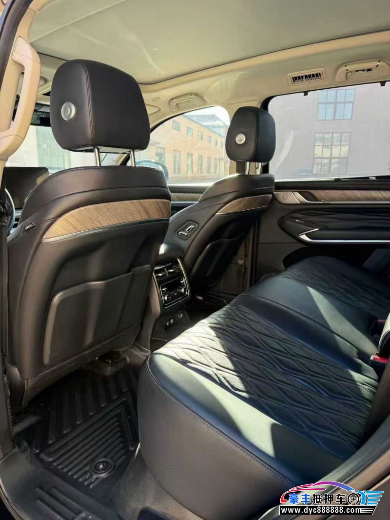 22年WEY坦克500轿车抵押车出售