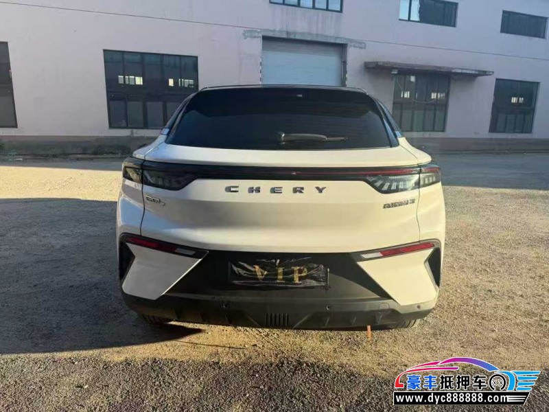 25年奇瑞舒享家轿车抵押车出售