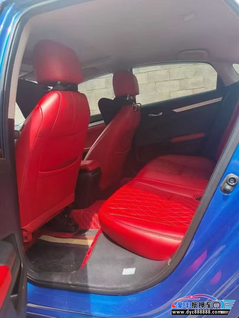 22年本田思域轿车抵押车出售