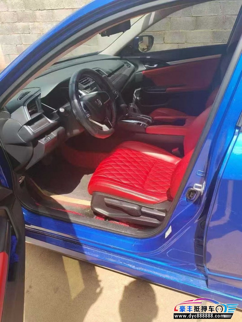 22年本田思域轿车抵押车出售