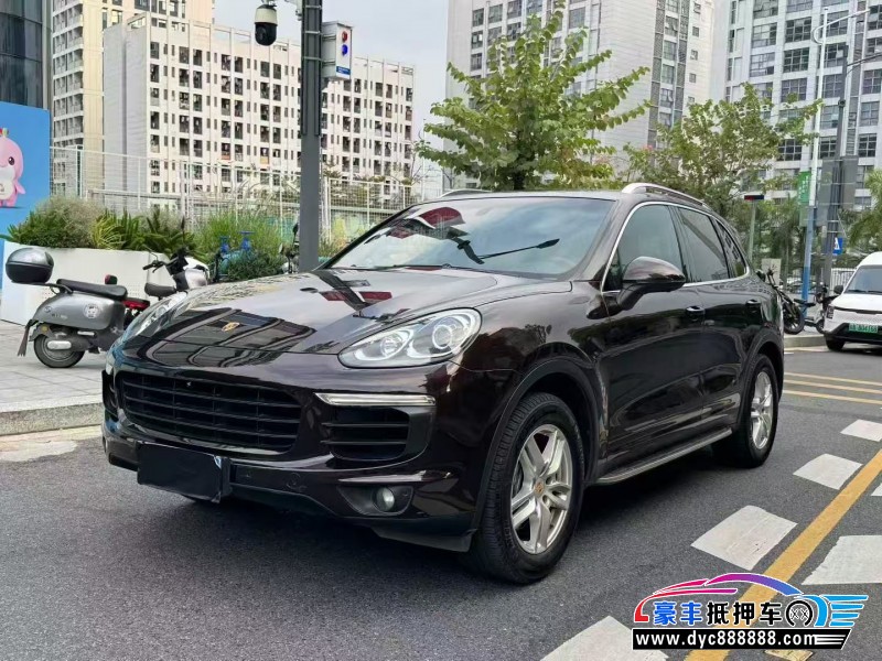 17年保时捷卡宴轿车抵押车出售