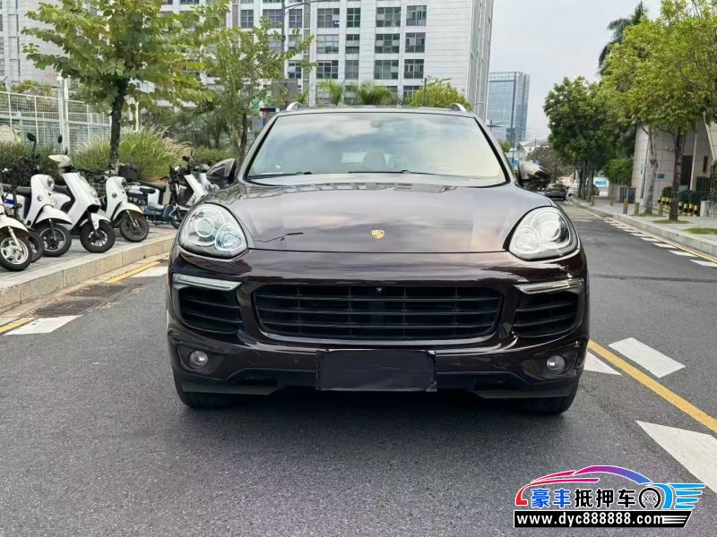 17年保时捷卡宴轿车抵押车出售