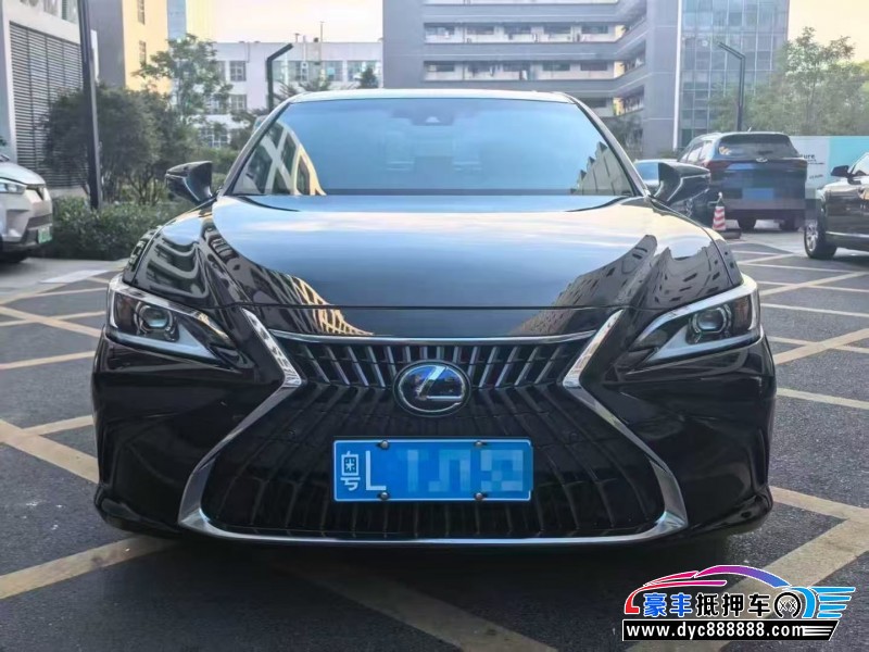 22年雷克萨斯ES轿车抵押车出售