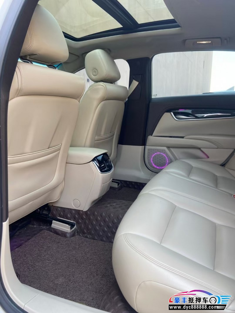 17年凯迪拉克XTS轿车抵押车出售