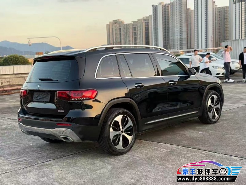 23年奔驰GLB轿车抵押车出售