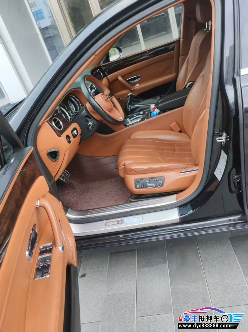 14年宾利飞驰轿车抵押车出售