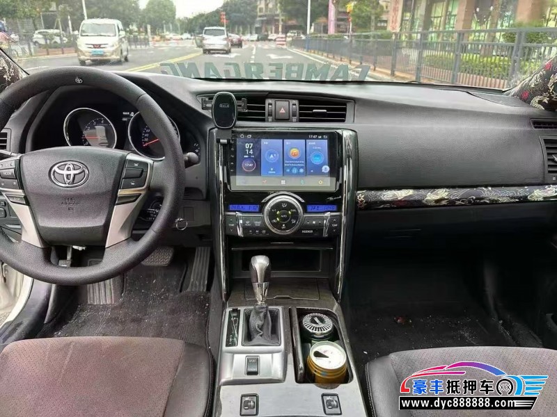 16年丰田锐志轿车抵押车出售