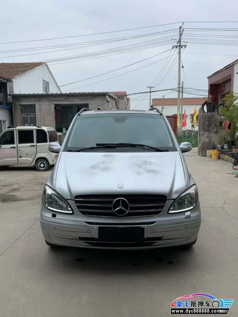 09年奔驰唯雅诺MPV抵押车出售