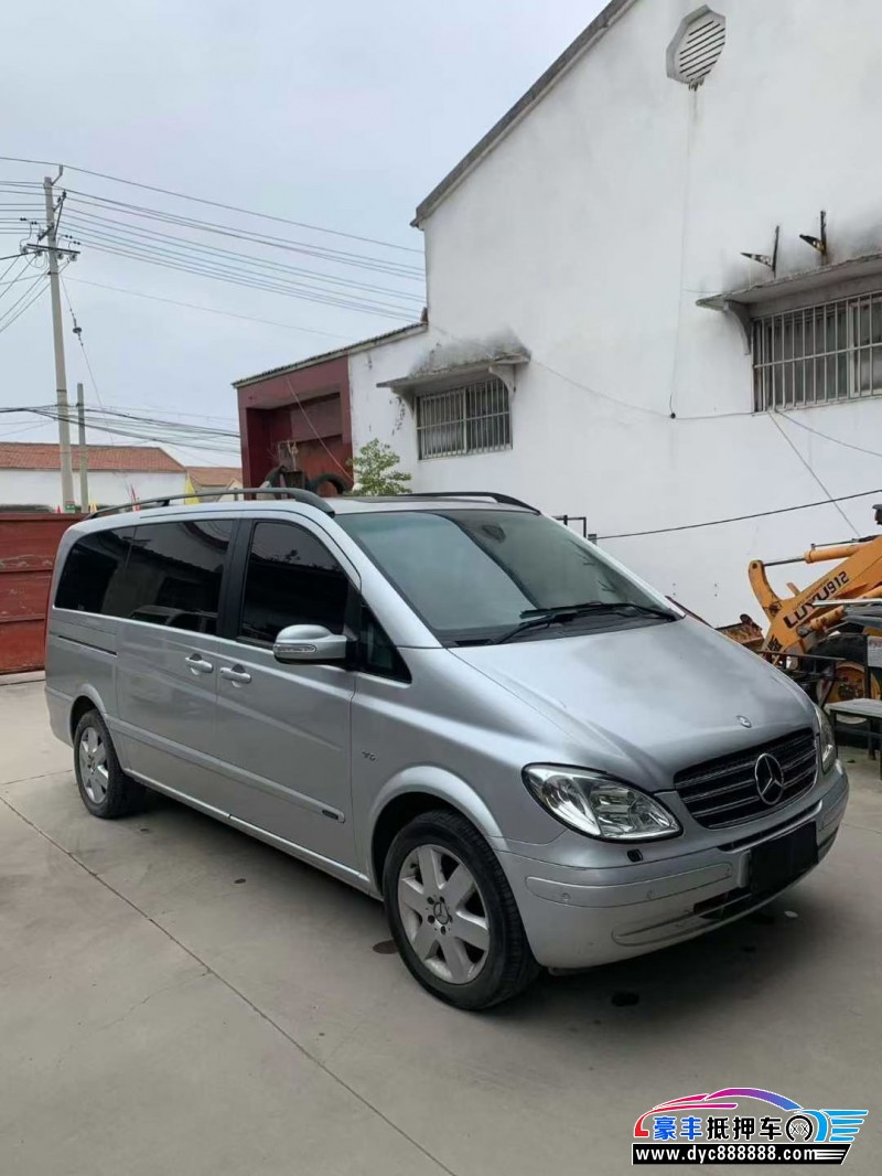 09年奔驰唯雅诺MPV抵押车出售