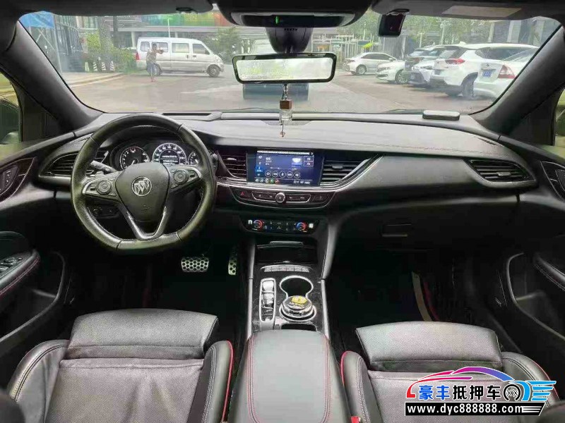 22年别克君威轿车抵押车出售