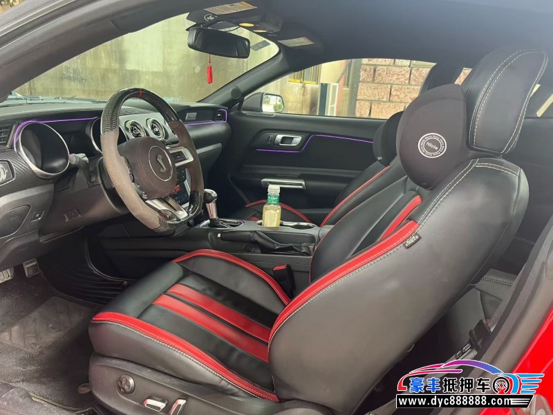 18年福特野马轿车抵押车出售