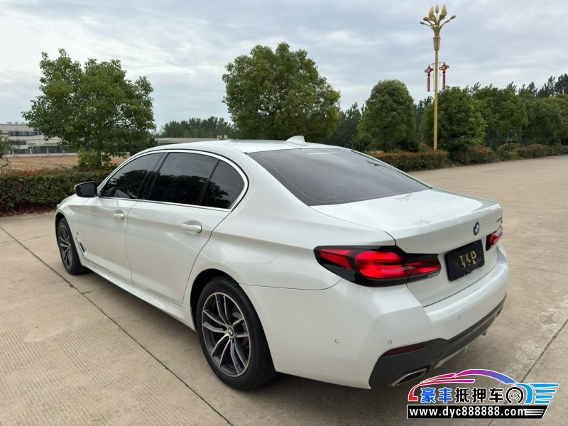 21年宝马5系轿车抵押车出售