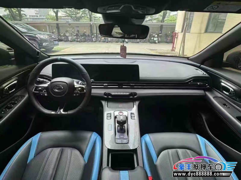 23年传祺影豹轿车抵押车出售