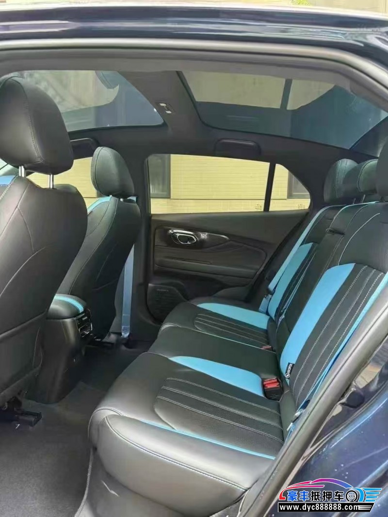 23年传祺影豹轿车抵押车出售