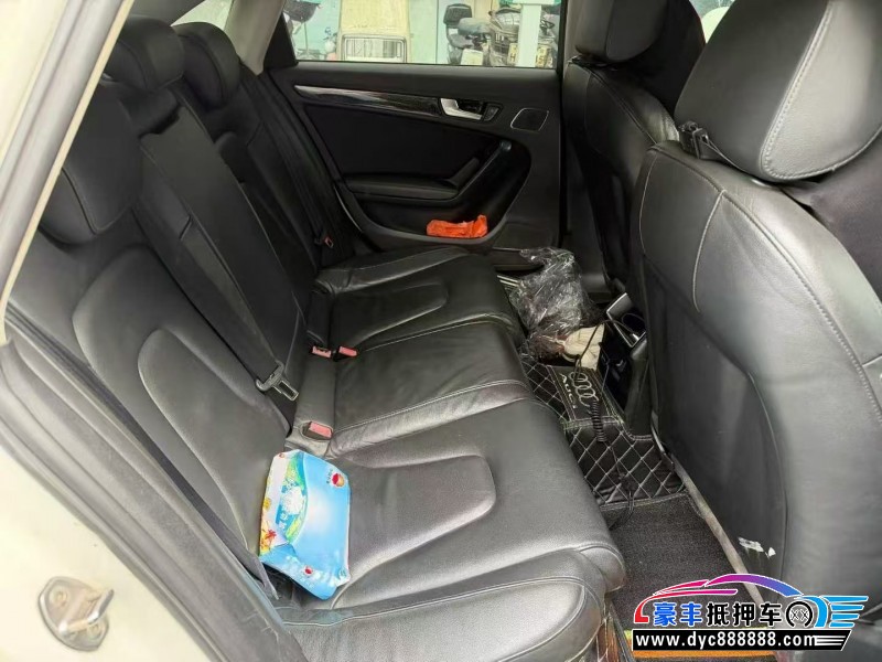 11年奥迪A4L轿车抵押车出售