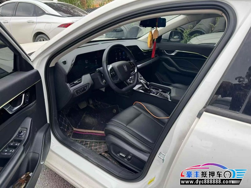 23年奔腾B70轿车抵押车出售