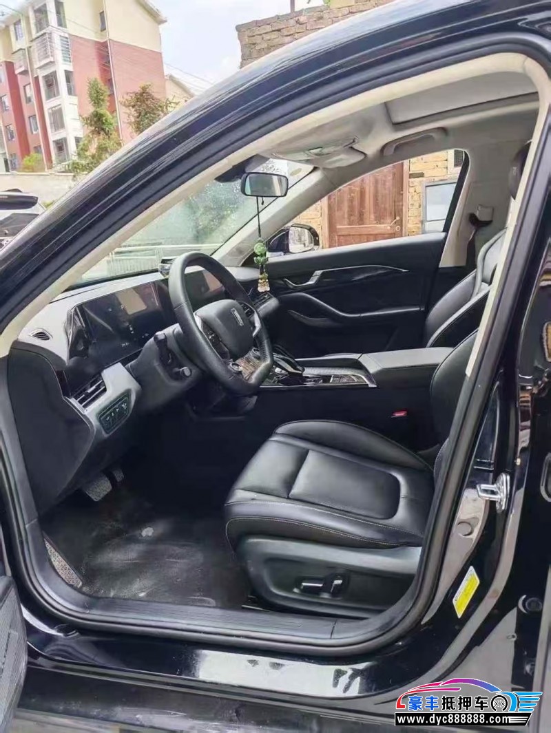 24年奔腾B70轿车抵押车出售